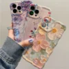 Coque iPhone rétro avec motif floral – Design artistique, protection antichoc en silicone souple