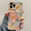 Coque iPhone rétro avec motif floral – Design artistique, protection antichoc en silicone souple